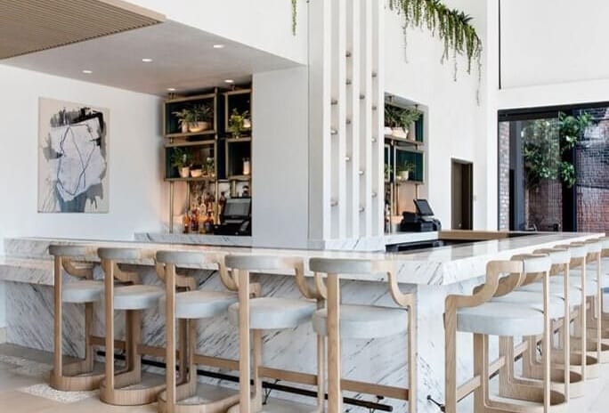 Dream Hollywood - Sunrise Cafe